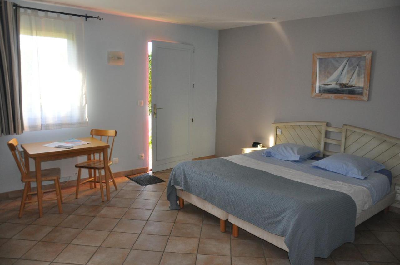 Chambre D'Hotes De L'Estuaire La Riviere-Saint-Sauveur Bagian luar foto
