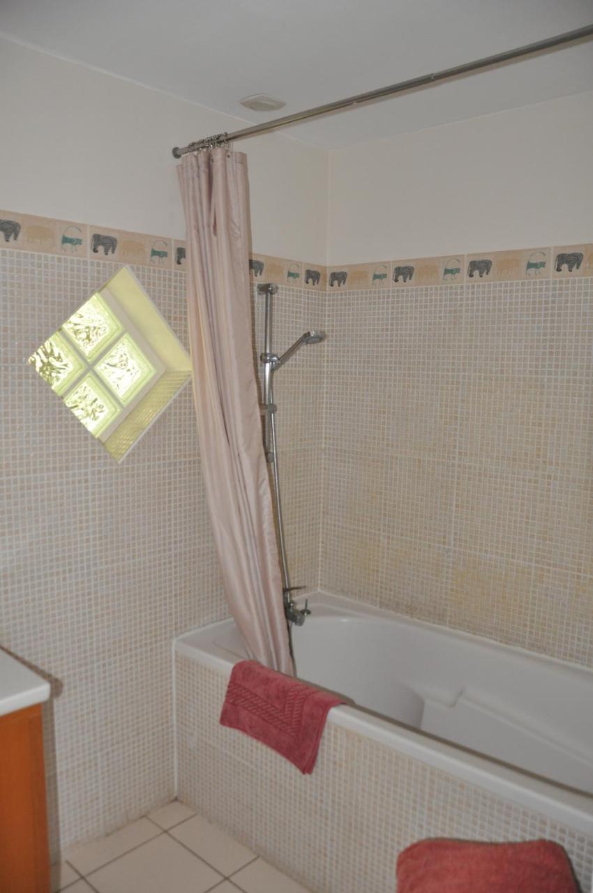 Chambre D'Hotes De L'Estuaire La Riviere-Saint-Sauveur Bagian luar foto
